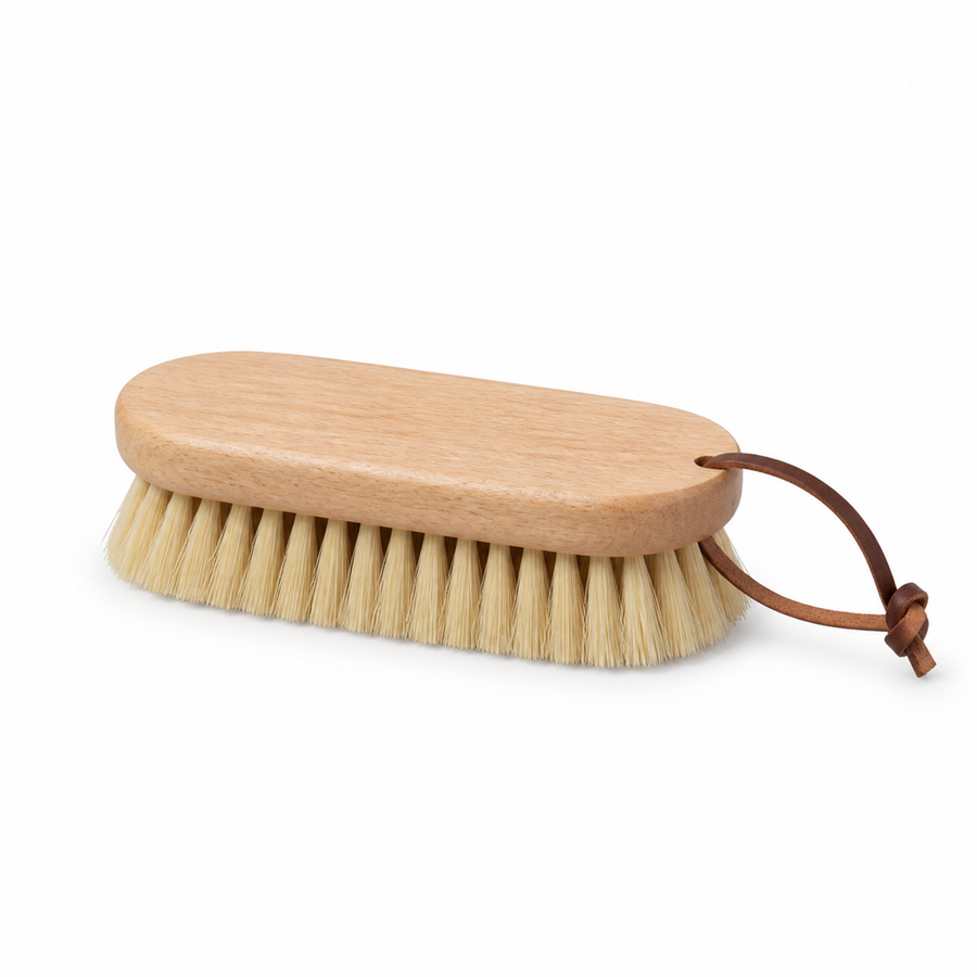 Clothes Brush — Beech & Bristle